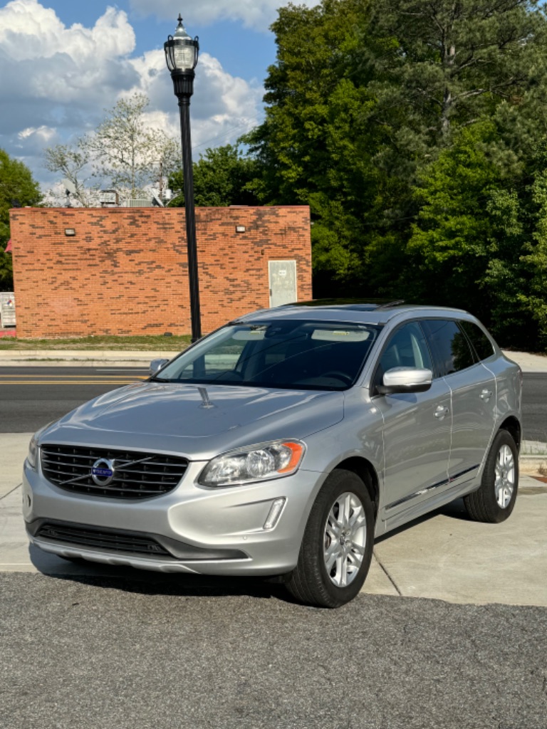 2016 Volvo XC60 Premier
